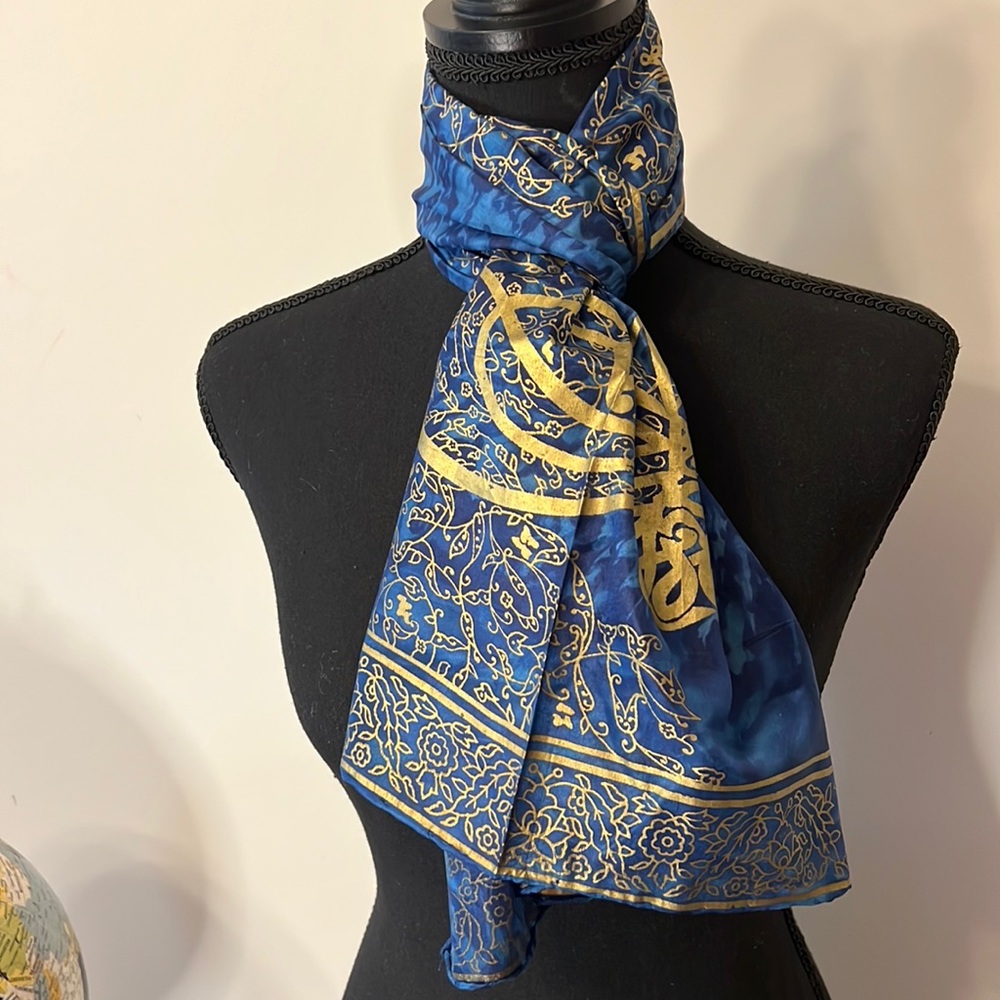 Gorgeous blue scarf with lovely gold design!